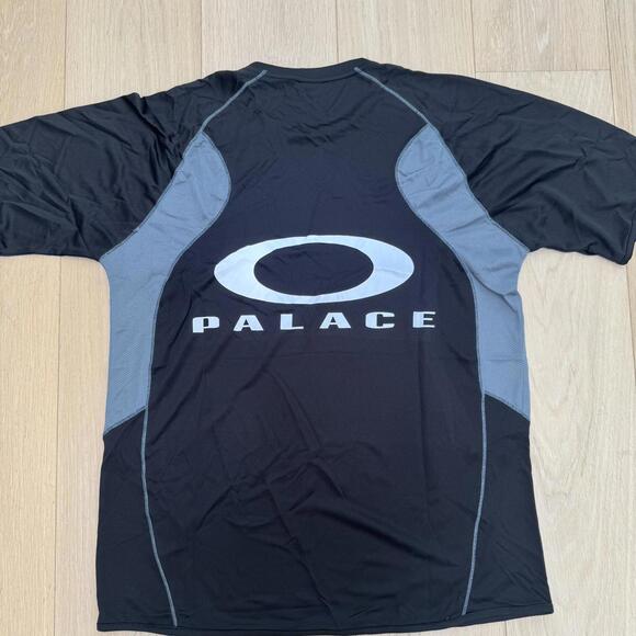 Palace x Oakley Tech Jersey 'Black and Grey'